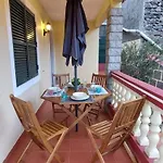 Gomes House Ponta do Sol (Madeira)