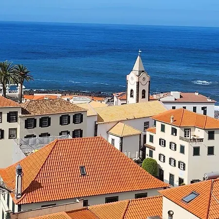 Feriehus Gomes House *