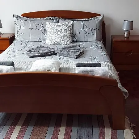 別荘 Gomes House *