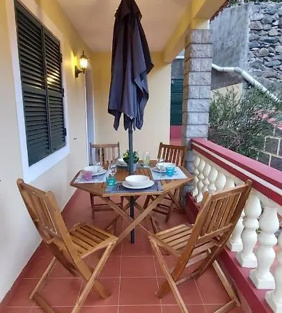 Gomes House Ponta do Sol (Madeira)