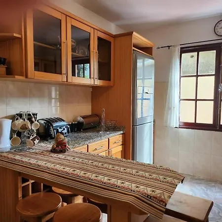 Gomes House *