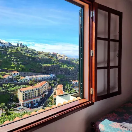 Сasa de vacaciones Gomes House *