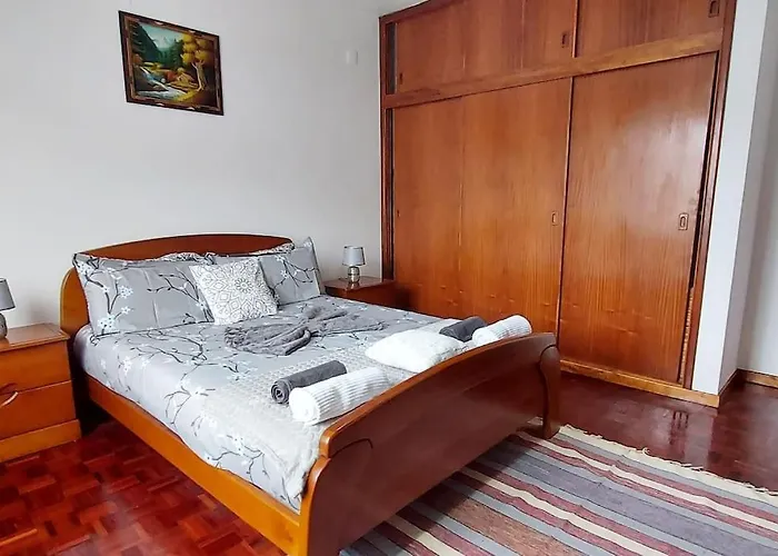 בית נופש Gomes House פונטה דו סול